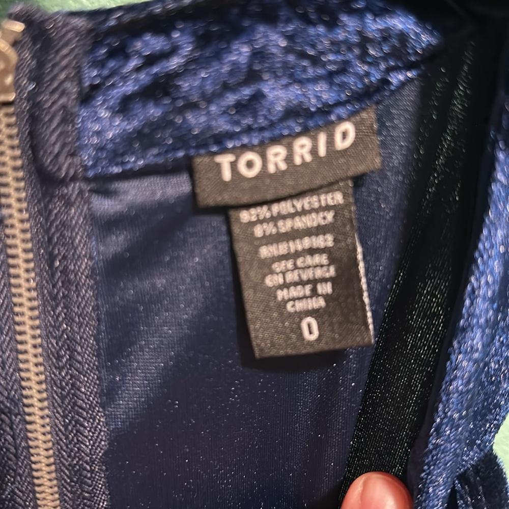 Torrid Tank - Picture 4 of 4